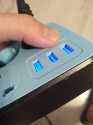 Сітковий фільтр XOKO SP-3-3-1, 2 м, 3 EU розетки, 1 міжнародна розетка, 3 USB сірий фото від покупців 16