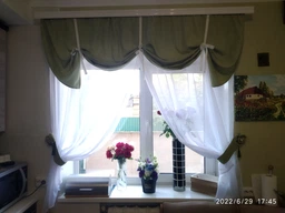 Кухонная занавеска сиреневая Adagio Windows Decor с ламбрекеном в размере 2х1,7м фото от покупателей 2