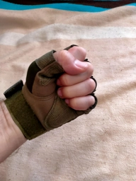 Захисні тактичні рукавички, без пальців (розмір L) у кольорі олива фото від покупців 2