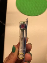 Электрическая зубная щетка Oral-B Vitality 3D White/D100 Pink (4210201262169_4210201234173)