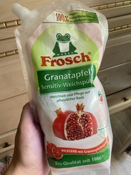 Кондиционер для белья Frosch Гранат 1 л (4001499115523/4001499957550) фото от покупателей 1