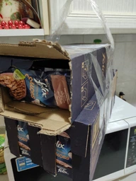 Вологий корм Purina Felix Sensations Sauces для дорослих котів шматочки з лососем в соусі зі смаком креветок 85 г