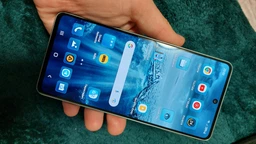 Мобильный телефон Samsung Galaxy A73 5G 8/256Gb Gray (SM-A736BZAHSEK) фото от покупателей 14