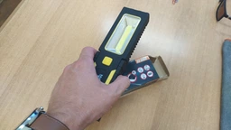 Ліхтар магнітний з підвісом MASTERTOOL 220х54х28 мм 4xLED+COB LED 3xAAA ABS 94-0808 фото від покупців 5