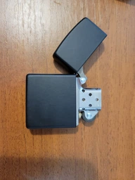 Запальничка Zippo Black Matte 218 фото від покупців 2