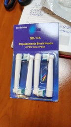Насадки для електричних зубних щіток Oral b для щоденного догляду змінні 4 шт в упаковці