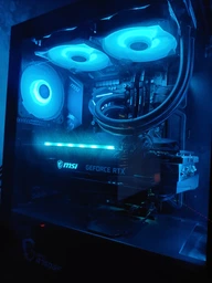 Система жидкостного охлаждения MSI MAG CoreLiquid 240R фото от покупателей 3
