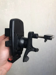 Автодержатель для телефона на дефлектор UFT IP28 Black (UFTIP28) фото от покупателей 18