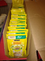 Влажный корм для взрослых кошек Purina Friskies кусочки в подливе с уткой (26х85г) фото от покупателей 1