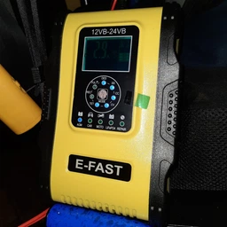 Автоматическое зарядное устройство для автомобильного аккумулятора E-FAST TK-500 (12А) с функцией восстановления АКБ фото от покупателей 1
