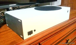 Пилозахисний комплект для ігрової приставки-консолі Xbox Series S з чотирма пилозахисними сітками та сімома пилозахисними силіконовими заглушками