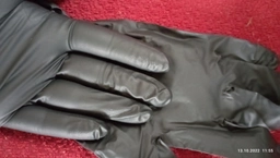 Нитриловые перчатки Medicom SafeTouch® Advanced Black без пудры текстурированные размер M 500 шт. Черные (3.3 г)