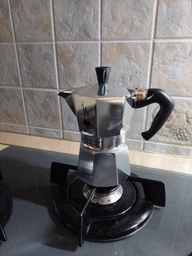 Кавоварка гейзерна Bialetti Moka Express Silver 0.23L (0001164)