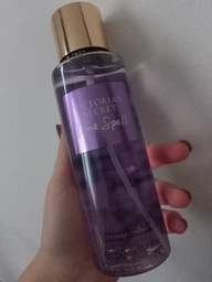 Парфюмированный спрей для тела Victoria's Secret Love Spell Fragrance Mist 250 мл фото от покупателей 2