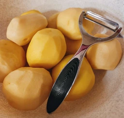 Овочечистка BergHOFF Essentials (1105004)