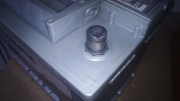 Автомобільний акумулятор Varta Silver Dynamic 63А (+/-) D39 (610EN) (563401061) фото від покупців 4