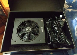 Блок живлення EVGA SuperNova 650 GQ 210-GQ-0650-V1, 80+ GOLD 650W, Semi Modular, ECO Mode фото від покупців 1