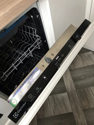 Посудомоечная машина Electrolux EEM923100L