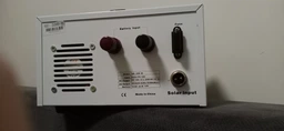 Инвертор преобразователь напряжения 12V-220V 300W и контролер солнечной батареи с функцией зарядки аккумулятора DC USB UKC SU-300-B