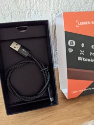 Криптокошелек Ledger Nano X Onyx Black