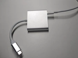 Адаптер-преобразователь Cablexpert USB Type-C multi-adapter Silver (A-CM-HDMIF-02-SV) фото от покупателей 3
