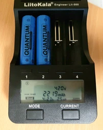 Набір акумуляторів літій-іонних Quantum Li-ion ICR18650 2200 мА/г 0.5-1С 2 шт (0746020702226) фото від покупців 7