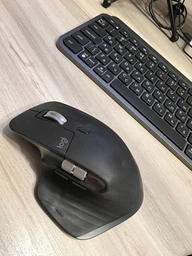 Мышь Logitech MX Master 3 Wireless/Bluetooth Graphite (910-005694) фото от покупателей 6