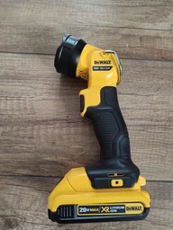 Ліхтар світлодіодний акумуляторний DeWALT DCL040 фото від покупців 2