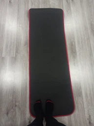 Килимок для йоги та фітнесу EasyFit Flex Pro з червоним кантом (йогамат зі спіненого каучуку для фітнесу та пілатесу, мат-каремат спортивний) EF-NK14B1