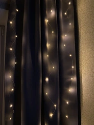 Світлодіодна Водонепроникна Гірлянда-Завіса Штора Sunnest 3*3м 300LED USB c Пультом для Прикрас Вікон та Тераси, теплий білий (SUN-300N) фото від покупців 2
