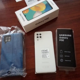 Мобильный телефон Samsung Galaxy M32 6/128GB Black (SM-M325FZKGSEK) фото от покупателей 2