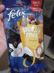 Упаковка лакомств для котов Purina Felix Party Mix Ориджинал Микс со вкусом курицы, печени и индейки 8 шт по 60 г (7613287631466) фото от покупателей 1