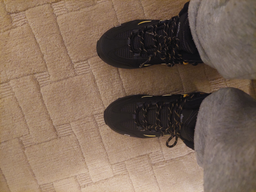 Подростковые зимние ботинки для мальчика Jack Wolfskin Vojo Texapore Mid K 4042181-6361 39 (5.5UK) Черный/Желтый (4060477902531)