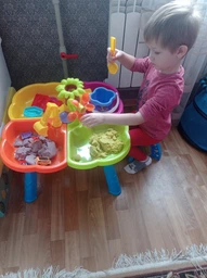 Столик песочный с набором, лейкой и стульчиком, разноцветный, KINDER WAY. (01-121-1) фото от покупателей 1