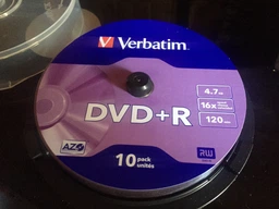 Verbatim DVD+R 4,7 GB 16x Cake Silver 10 шт (43498) фото від покупців 3