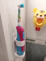 Держатель подставка для зубной щетки на стену совместим с Oral-B Braun Philips Xiaomi |Универсальный на стену фото от покупателей 2