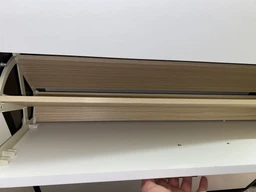 Полка (тумба) для обуви / обувница закрытая от производителя DrevoGoods узкая из ламинированного ДСП для дома с выдвижным ящиком и 3 отделениями (отсеками) в прихожую, гардеробную 900х1284х280мм; дерево: Черный + Белый (1196F90)