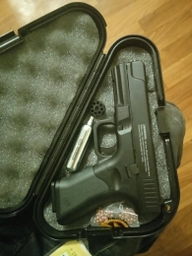 Пневматичний пістолет Crosman T4 Kit (T4KT) фото від покупців 1