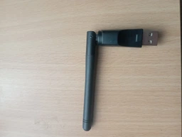 USB wifi адаптер з антеною 150 Mbps чорний (1210004) фото від покупців 2
