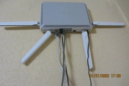 Беспроводной маршрутизатор KEENETIC Peak (KN-2710) (AC2600, 9хGE, 1xSFP, 1хUSB2.0, 1xUSB3.0, MESH, 4 антенны)