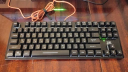 Клавіатура 2E KG355, LED, Gaming, USB, 1.5m, black UA UCRF фото від покупців 9