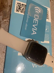 Гидрогелевая пленка Devia для Apple Watch SE 40mm (2022) 2шт (DV-IPHWSE-40) фото от покупателей 2