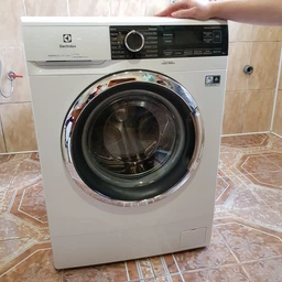 Стиральная машина узкая Electrolux EW6S227CU