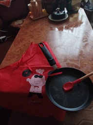 Сковорода для млинців Tefal Chefclub 19 см + лопатка + фартух (E5140172)