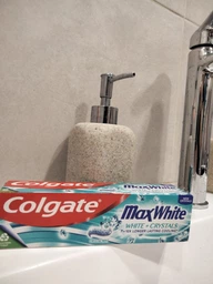 Зубная паста Colgate Max White Белые кристаллы 75 мл (8718951313835) фото от покупателей 13