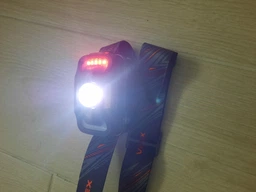 Налобний ліхтар Videx 310Lm 5000K до 74 м дальність світла, з датчиком руху і ближнім розсіяним світлом (VLF-H025C)