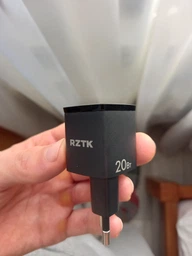 Зарядний пристрій RZTK Charger PD 20W Type-C Black фото від покупців 19