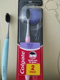 Зубная щетка Colgate High Density древесный уголь мягкая 2 шт (8718951369153) фото от покупателей 11
