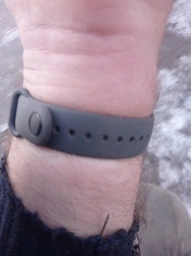 Силиконовый ремешок MRK для фитнес браслета Xiaomi Mi Band 6/5 абрикосовый (35) с металлической кнопкой (mrk2514) фото от покупателей 6