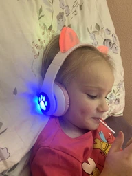 Бездротові дитячі Bluetooth навушники з котячими вушками та підсвічуванням Cat VZV-23M Чорні